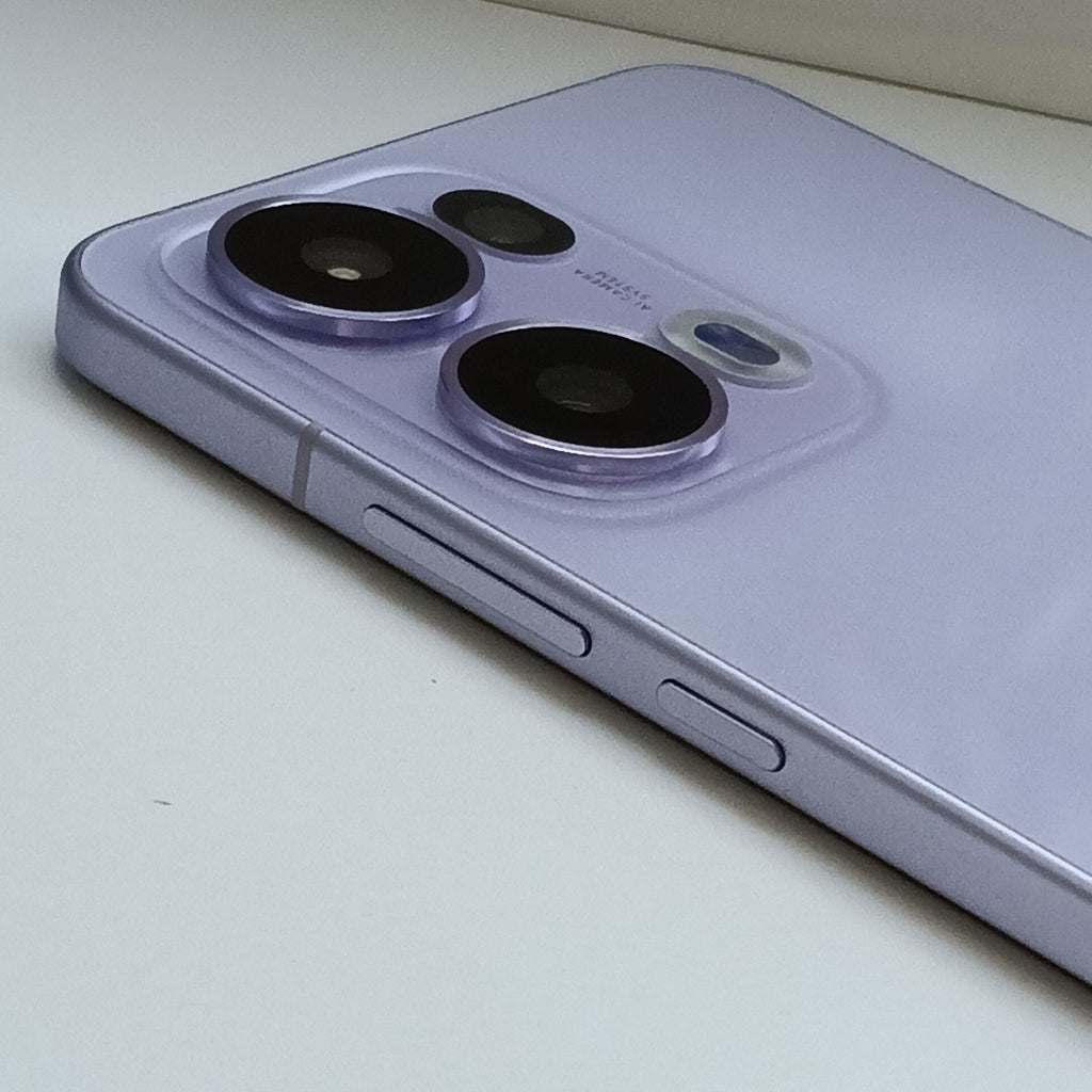 CELULAR OPPO  RENO13 5G CPH2697 (2024) 512 GB 12 GB RAM (SEMINUEVO)