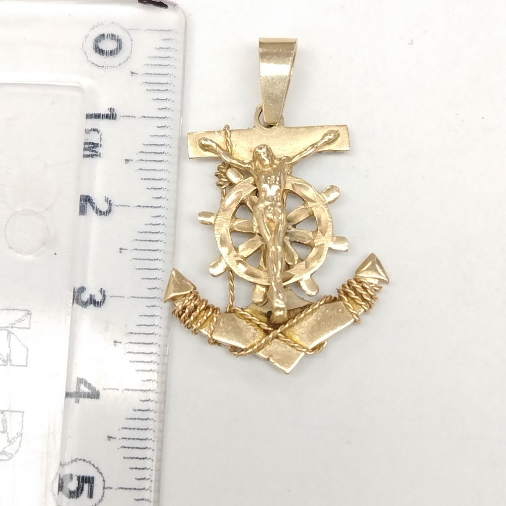 CRISTO EN ANCLA ORO 14 K 5,60 GRMS (SEMINUEVO)