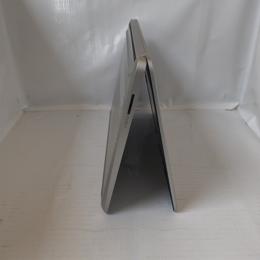 LAPTOP HP 14-DQ0530LA(2024) 256 GB SSD 8 GB RAM (SEMINUEVO)
