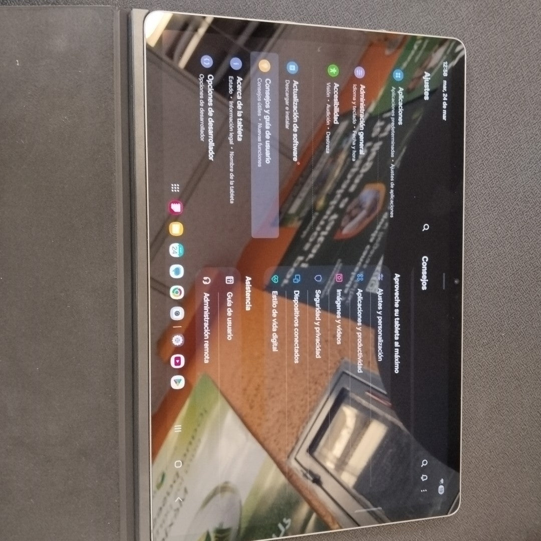 TABLETA SAMSUNG GALAXY TAB S9 FE+ SM-X610 (2023) 256 GB 12 GB RAM (SEMINUEVO)