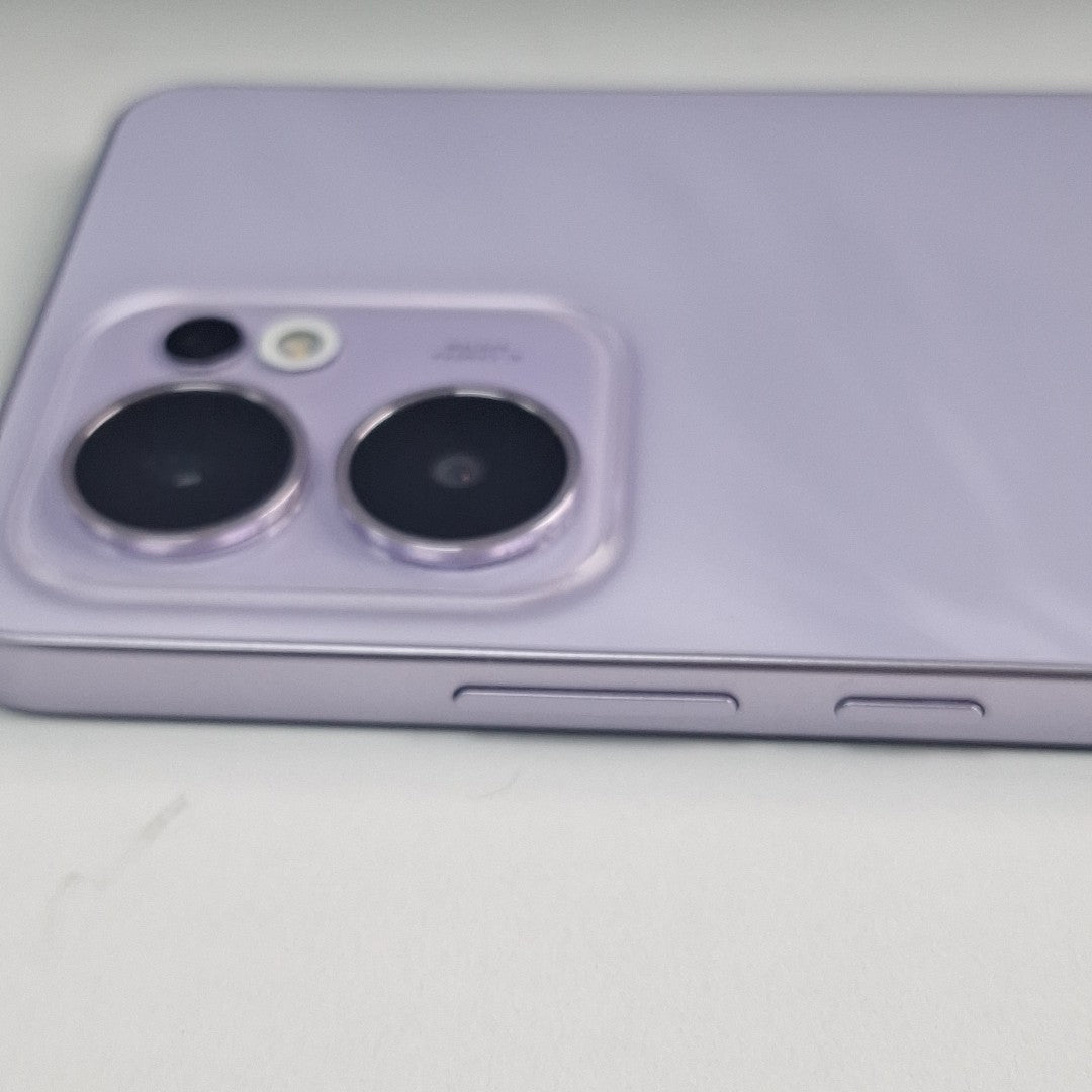 CELULAR OPPO  RENO 13F 5G CPH2699 (2025) 256 GB 12 GB RAM (SEMINUEVO)