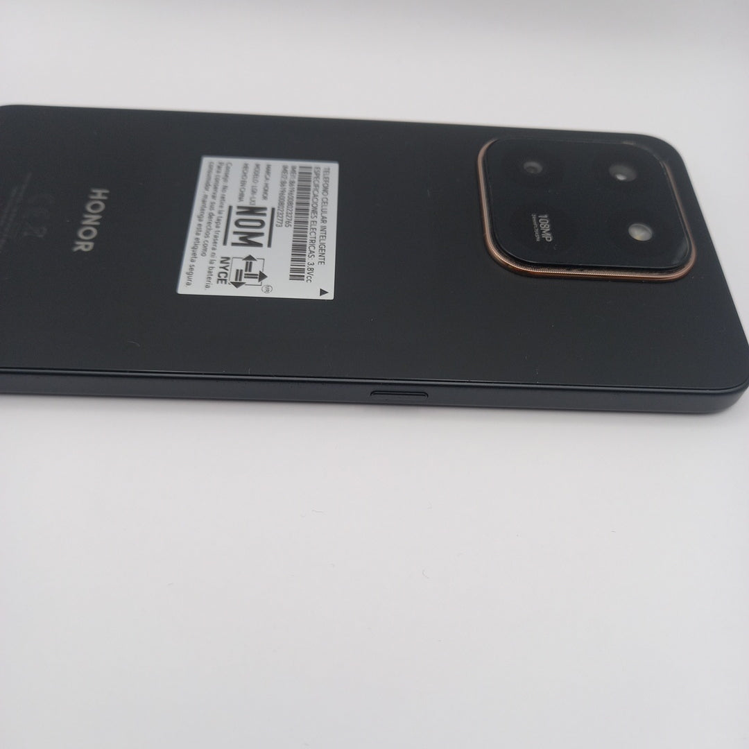 CELULAR HONOR X7D LGN-LX3 (2025) 256 GB 8 GB RAM (SEMINUEVO)