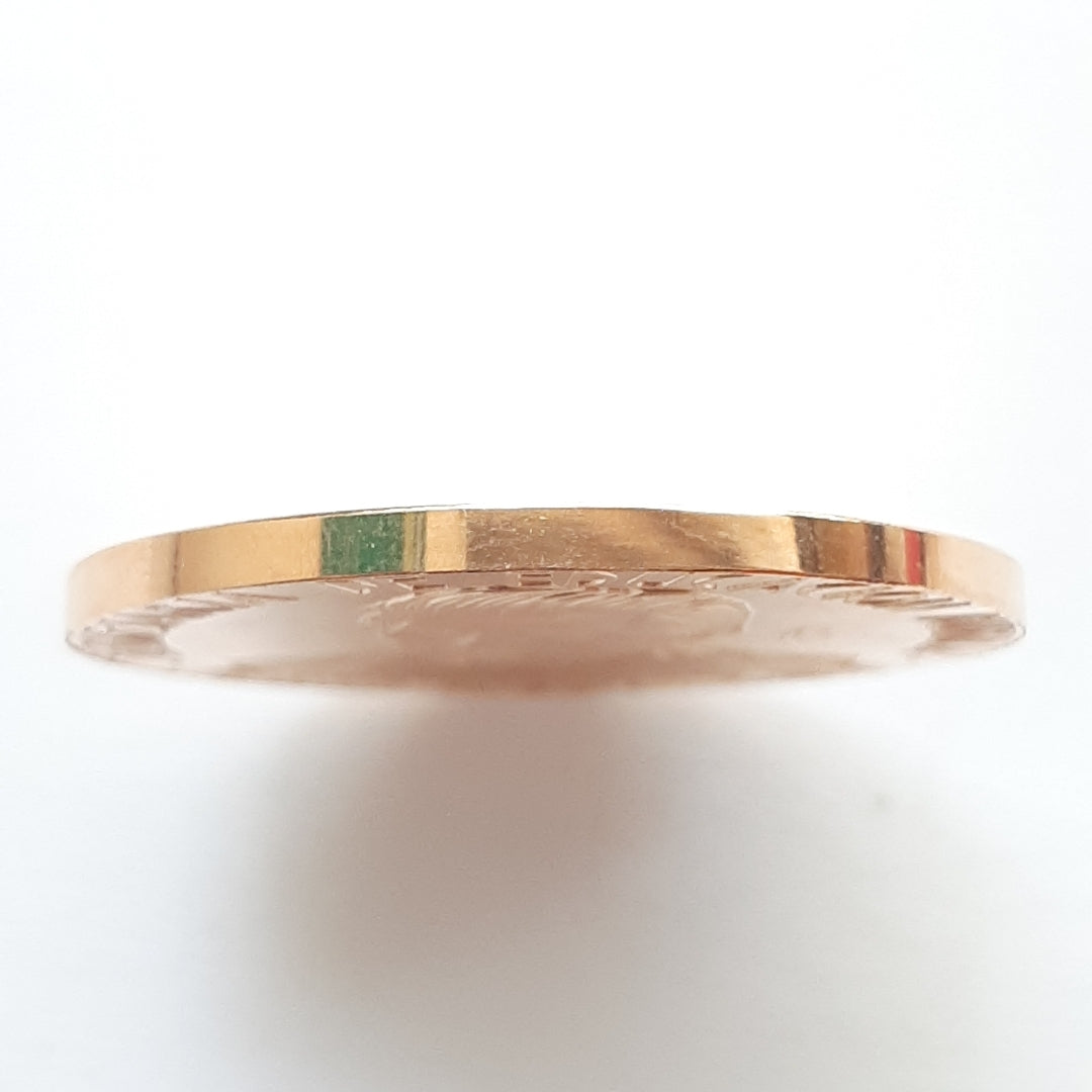 MEDALLA CONMEMORATIVA ORO 21 K 42 GRMS (SEMINUEVO)