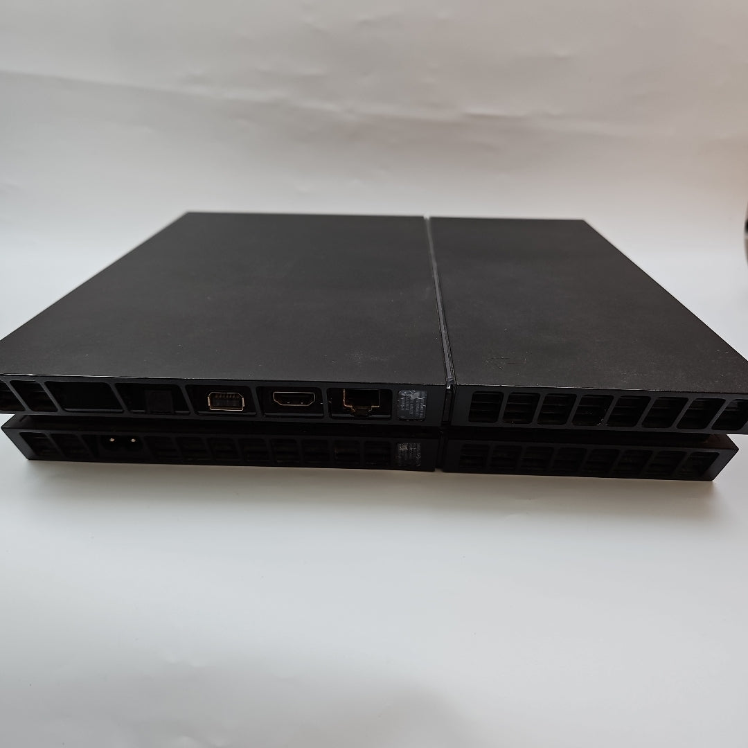 CONSOLA DE VIDEOJUEGO SONY PS4 1 TB (SEMINUEVO)