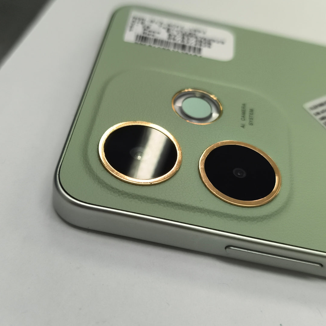 CELULAR OPPO  A5 PRO CPH2711 (2025) 256 GB 8 GB RAM (SEMINUEVO)