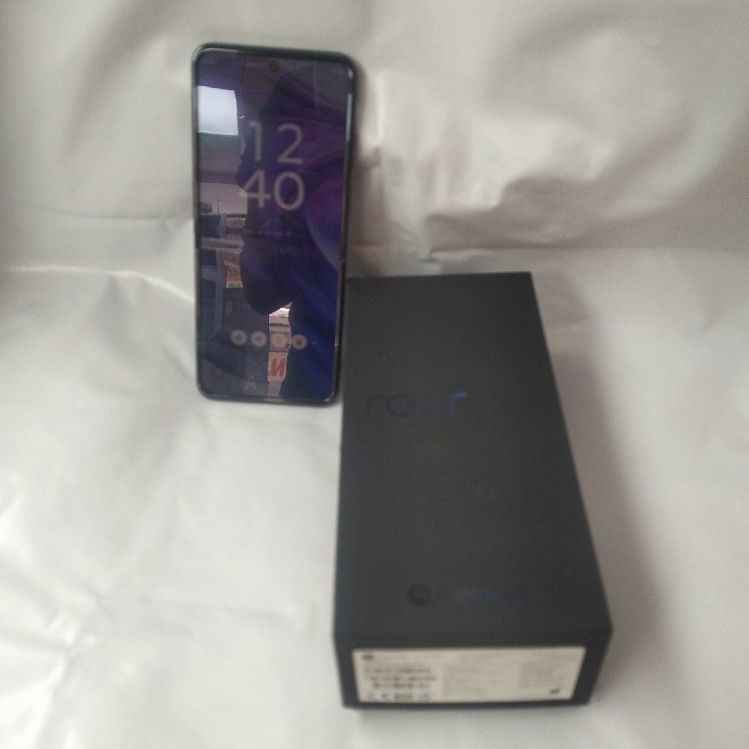 CELULAR MOTOROLA RAZR 50 ULTRA XT2451-3 (2024) 512 GB 12 GB RAM