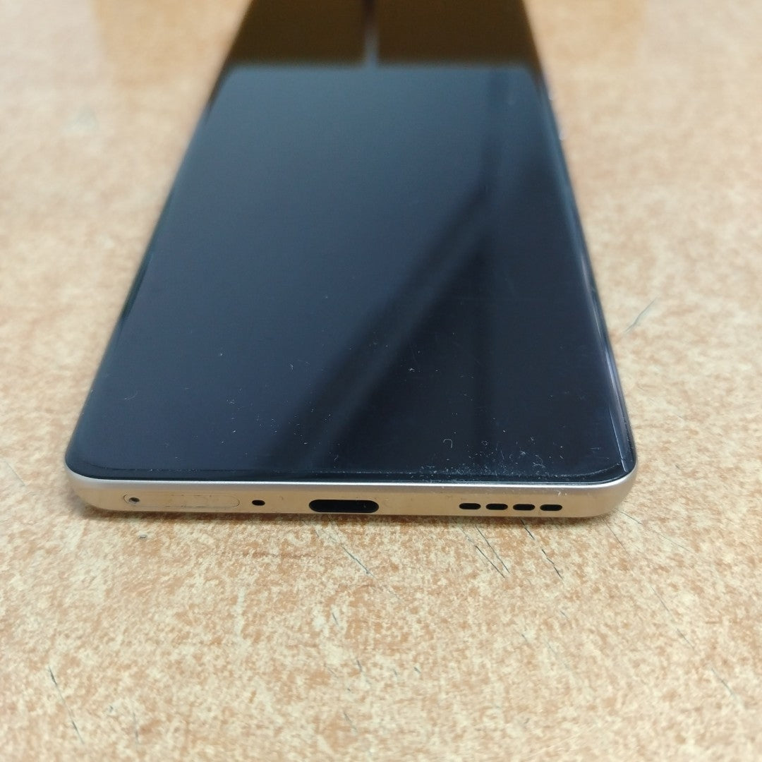 CELULAR REALME 14 PRO 5G RMX5056 (2025) 256 GB 8 GB RAM (SEMINUEVO)