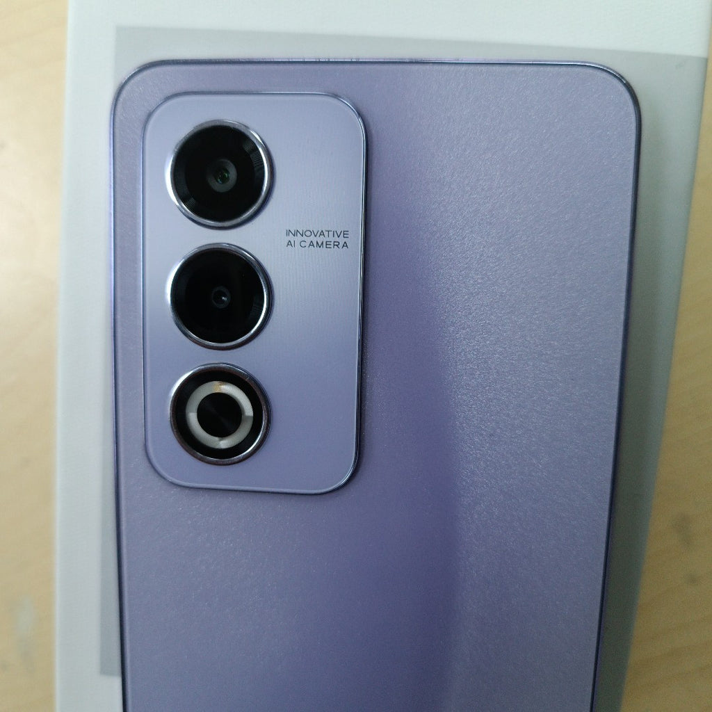 CELULAR OPPO  A80 5G CPH2639 (2024) 256 GB 8 GB RAM (SEMINUEVO)