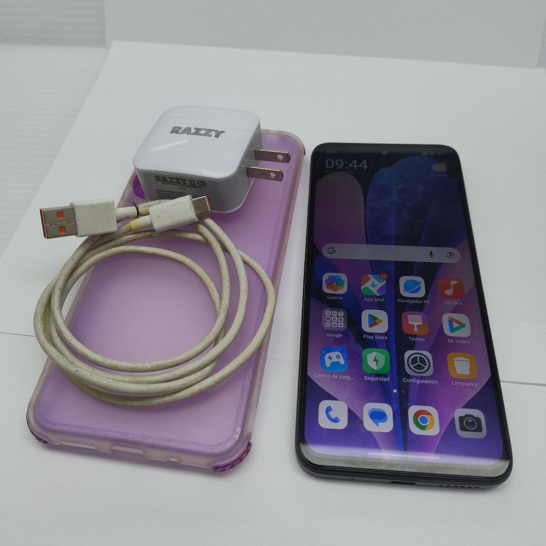 CELULAR XIAOMI REDMI 13 24049RN28L (2024) 256 GB 8 GB RAM (SEMINUEVO)