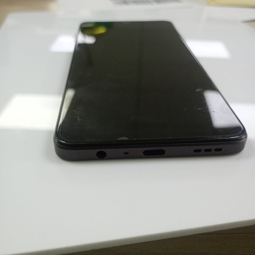 CELULAR OPPO  A40 CPH2669 (2024) 256 GB 4 GB RAM (SEMINUEVO)