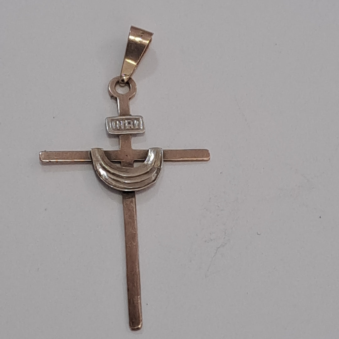 CRUZ,DIJE ORO 8 K 0,80 GRMS (SEMINUEVO)
