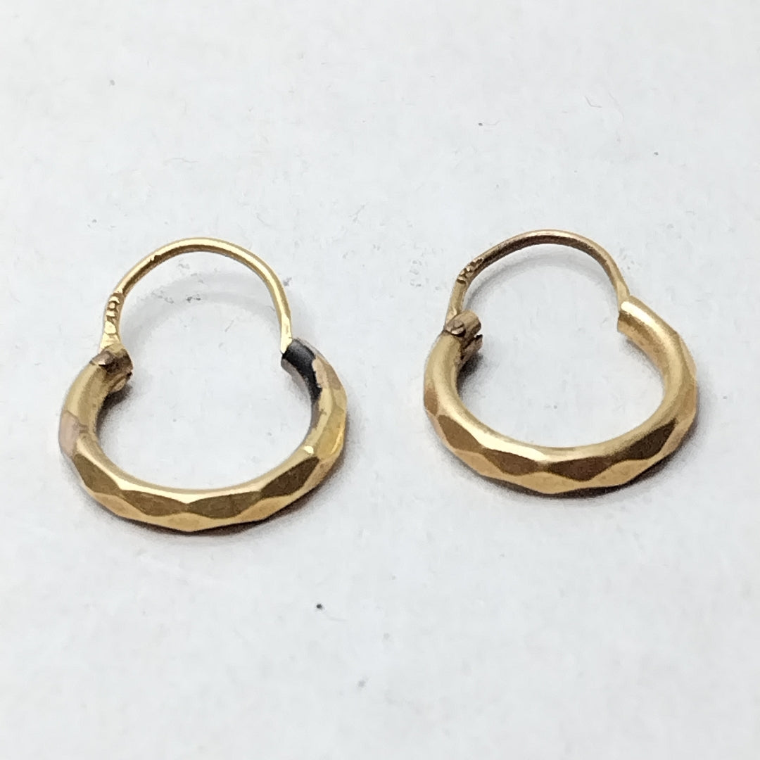 ARRACADAS PAR ORO 18 K 1.3 GRMS (SEMINUEVO)
