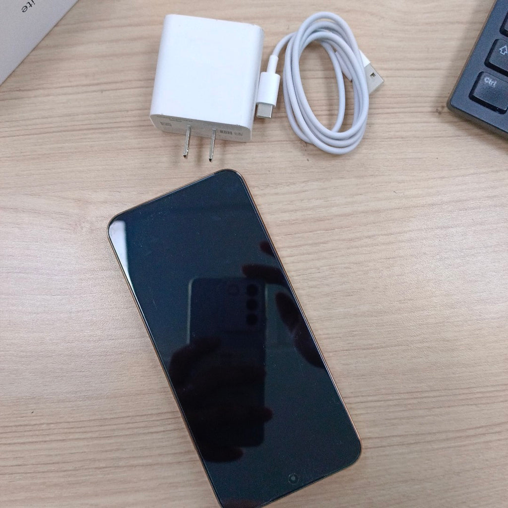 CELULAR HONOR MAGIC 8 LITE MTN-NX3 (2025) 256 GB 8 GB RAM (SEMINUEVO)