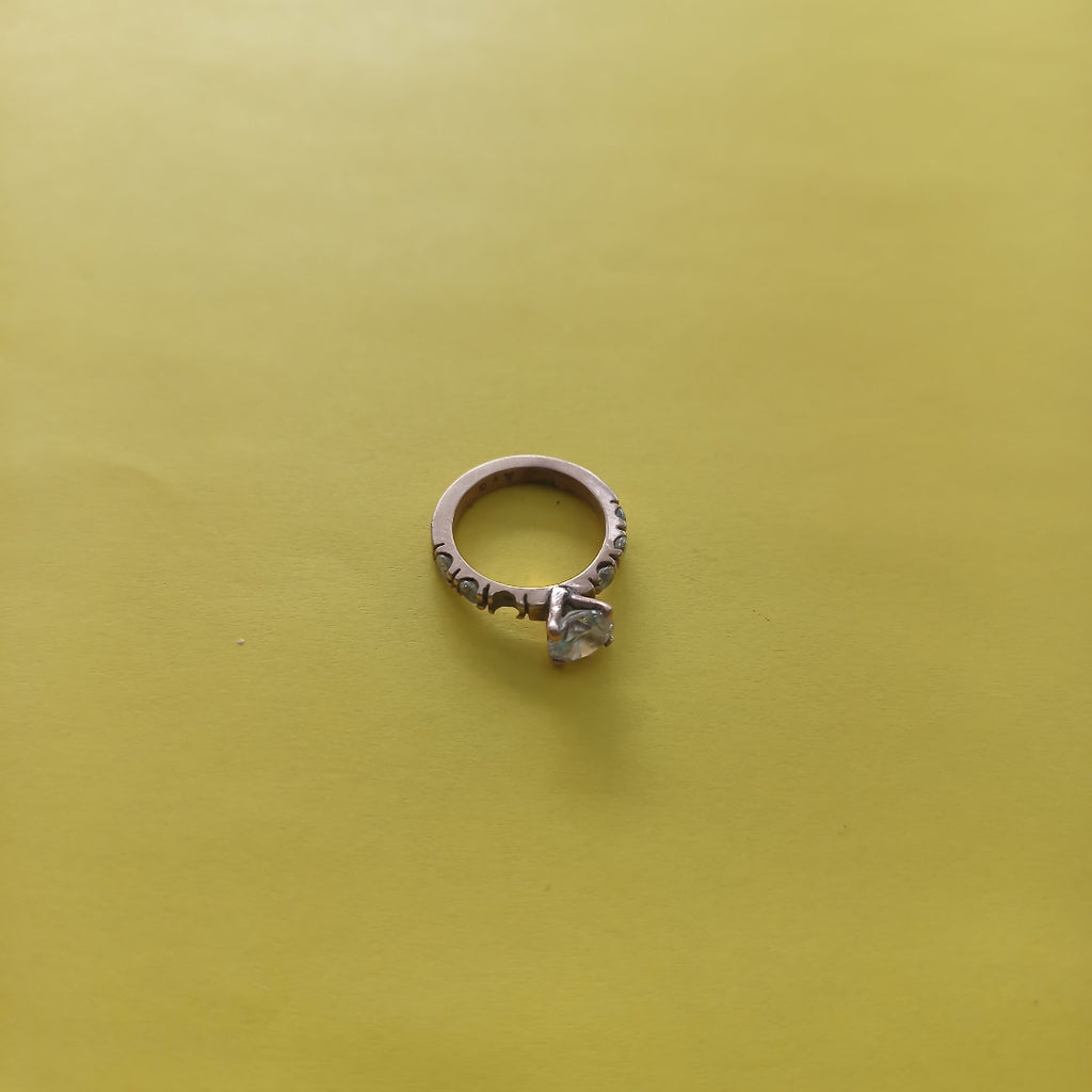 SOLITARIO ORO 8 K 4,00 GRMS (SEMINUEVO)