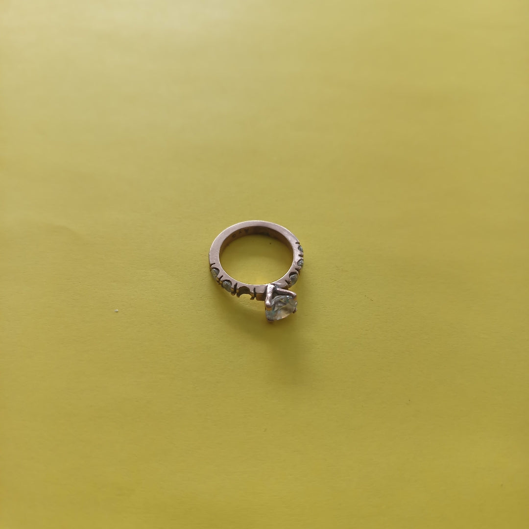 SOLITARIO ORO 8 K 4,00 GRMS (SEMINUEVO)