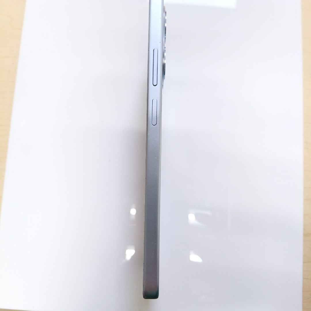 CELULAR OPPO  A5 PRO CPH2711 (2025) 256 GB 8 GB RAM (SEMINUEVO)