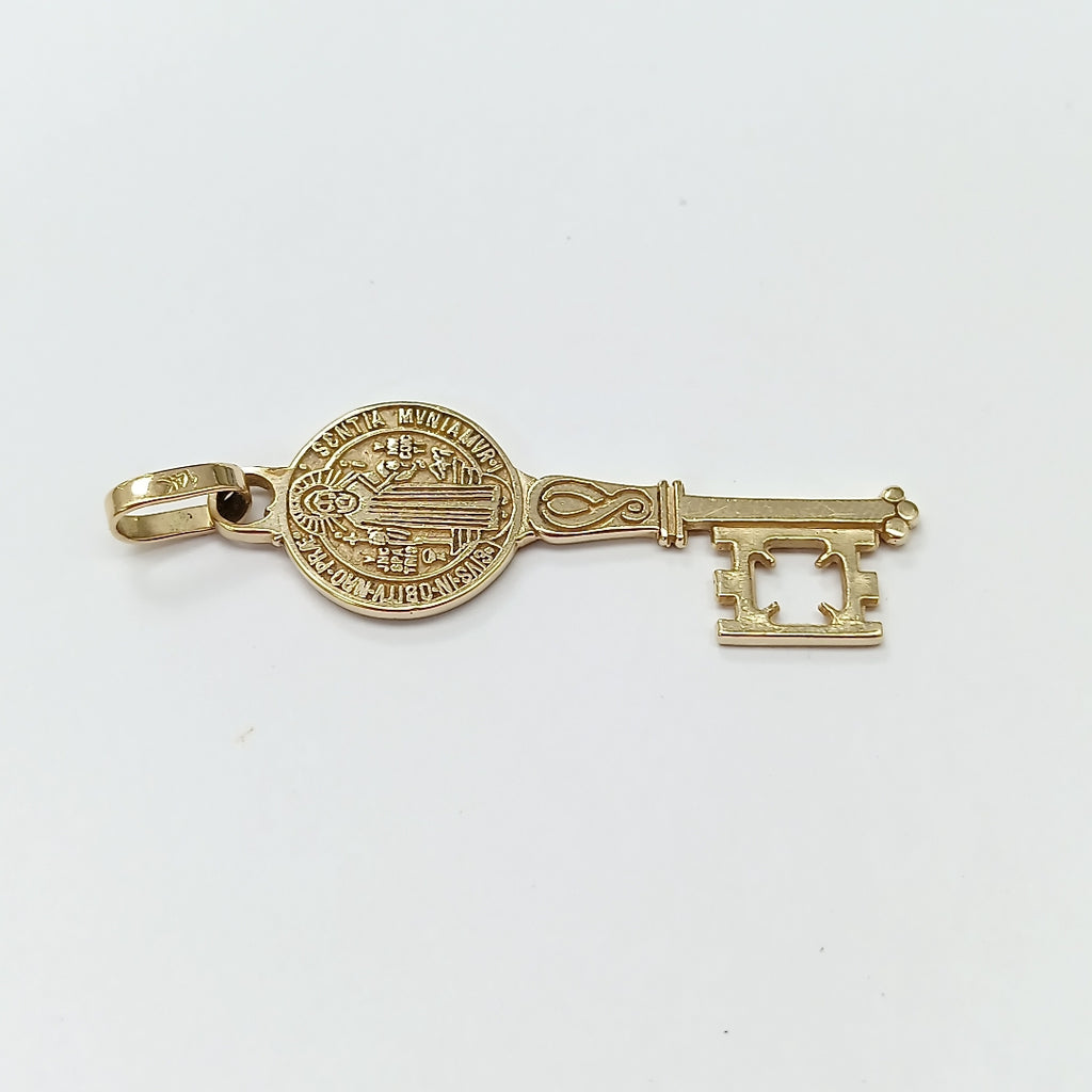 DIJE ORO 14 K 6.8 GRMS (SEMINUEVO)