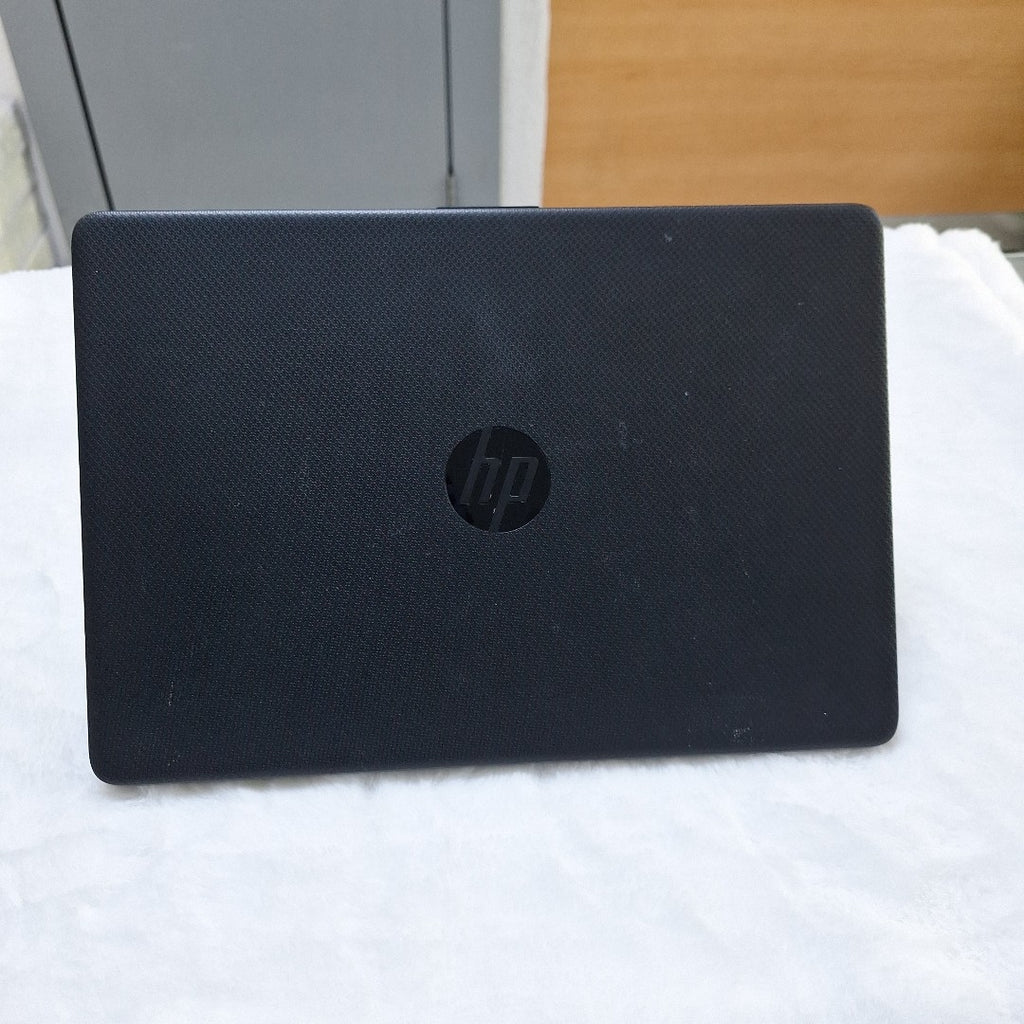 LAPTOP HP 14-DQ0526LA (2023) 128 GB SSD 4 GB RAM (SEMINUEVO)