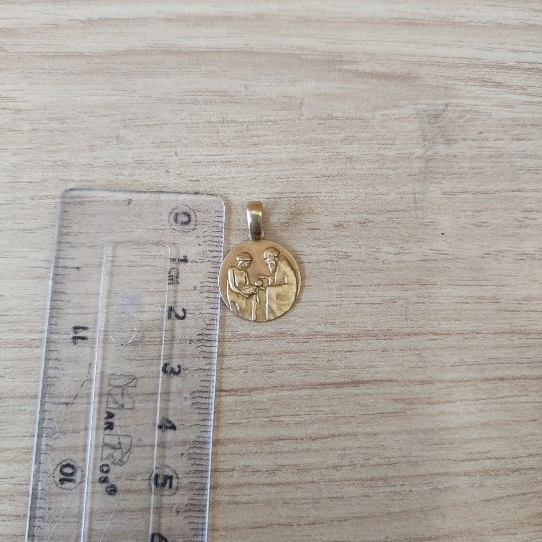 DIJE ORO 10 K 1.9 GRMS (SEMINUEVO)