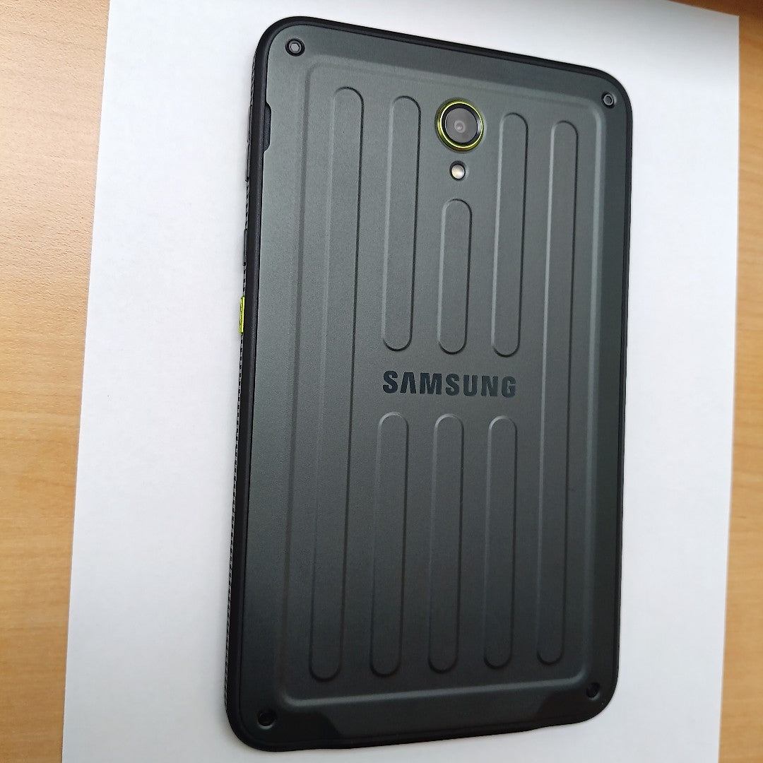 TABLETA SAMSUNG GALAXY TAB ACTIVE 5 SM-X306B 128 GB 6 GB RAM (SEMINUEVO)