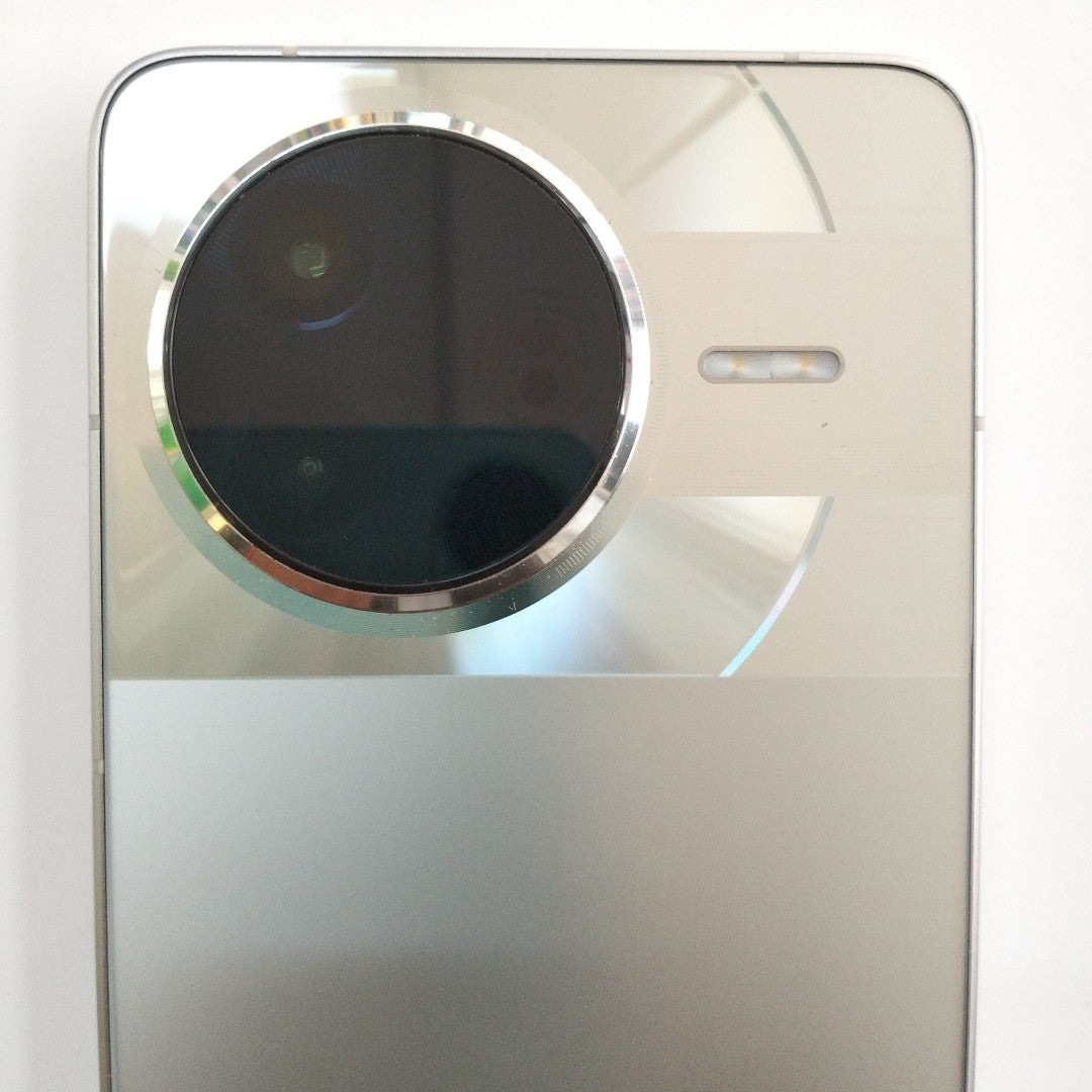 CELULAR XIAOMI POCO F7 PRO 24117RK2CG (2025) 512 GB 12 GB RAM (SEMINUEVO)