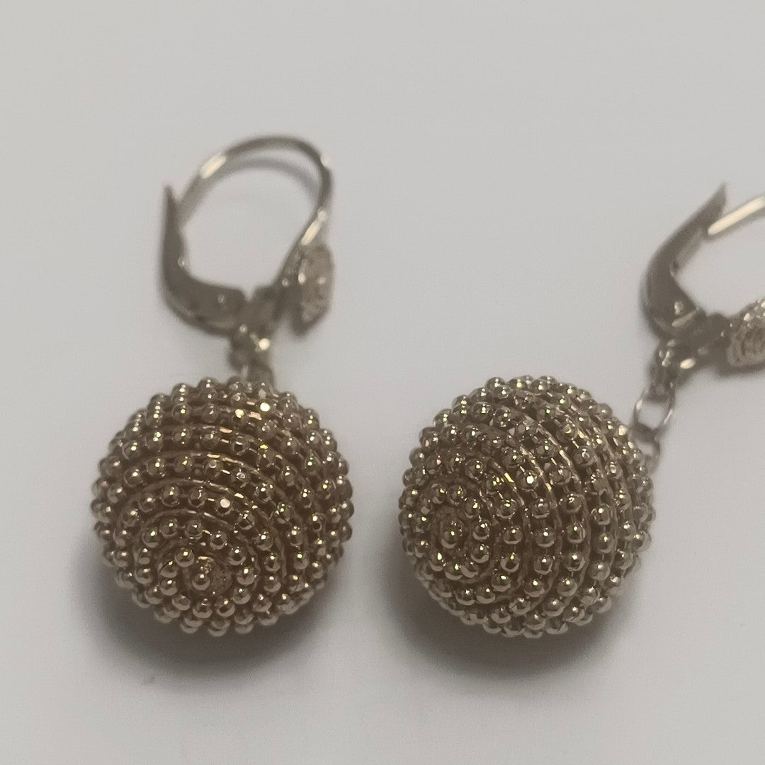 ARETES PAR ORO 14 K 7.6 GRMS (SEMINUEVO)