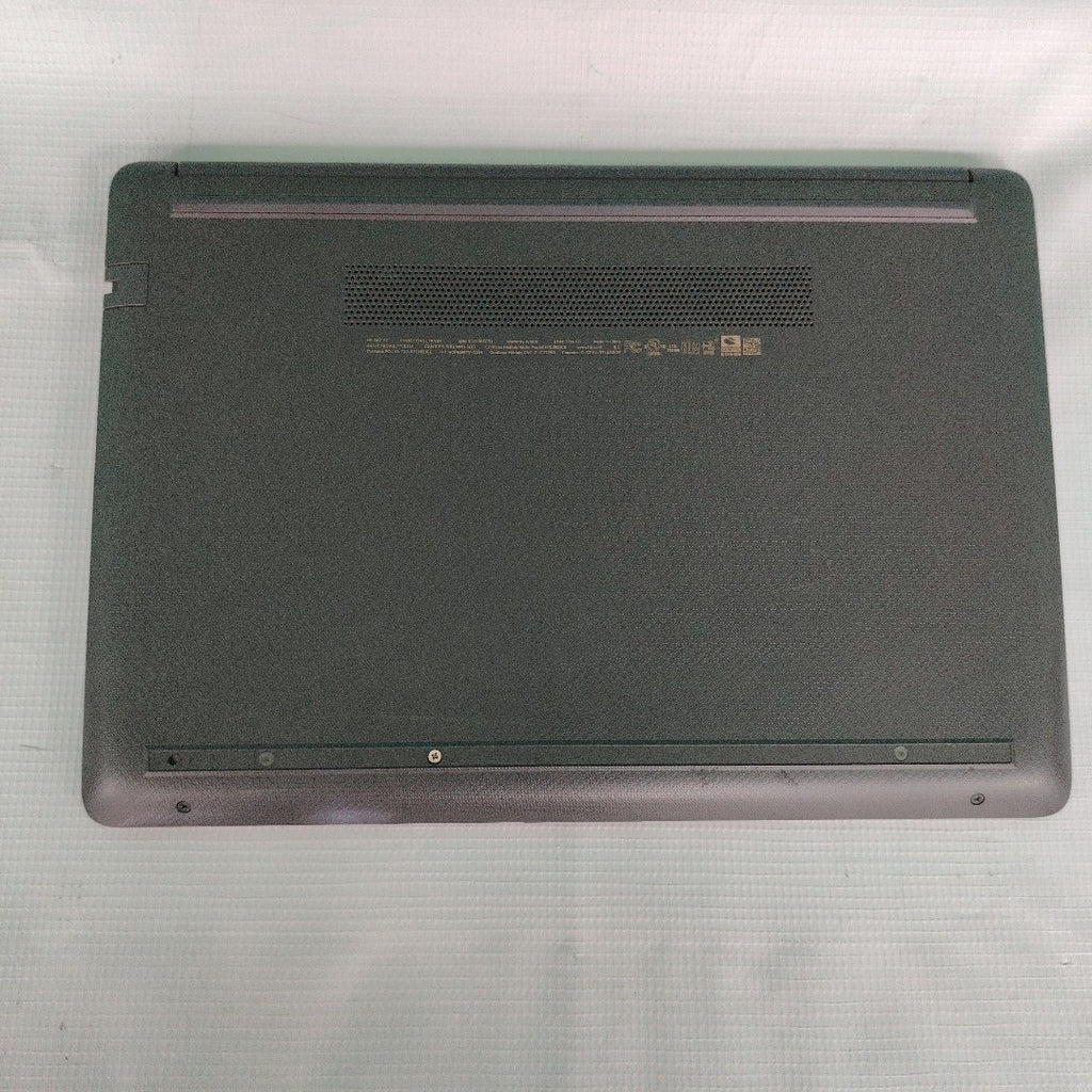 LAPTOP HP 245 G8 (2024) 512 GB SSD 8 GB RAM