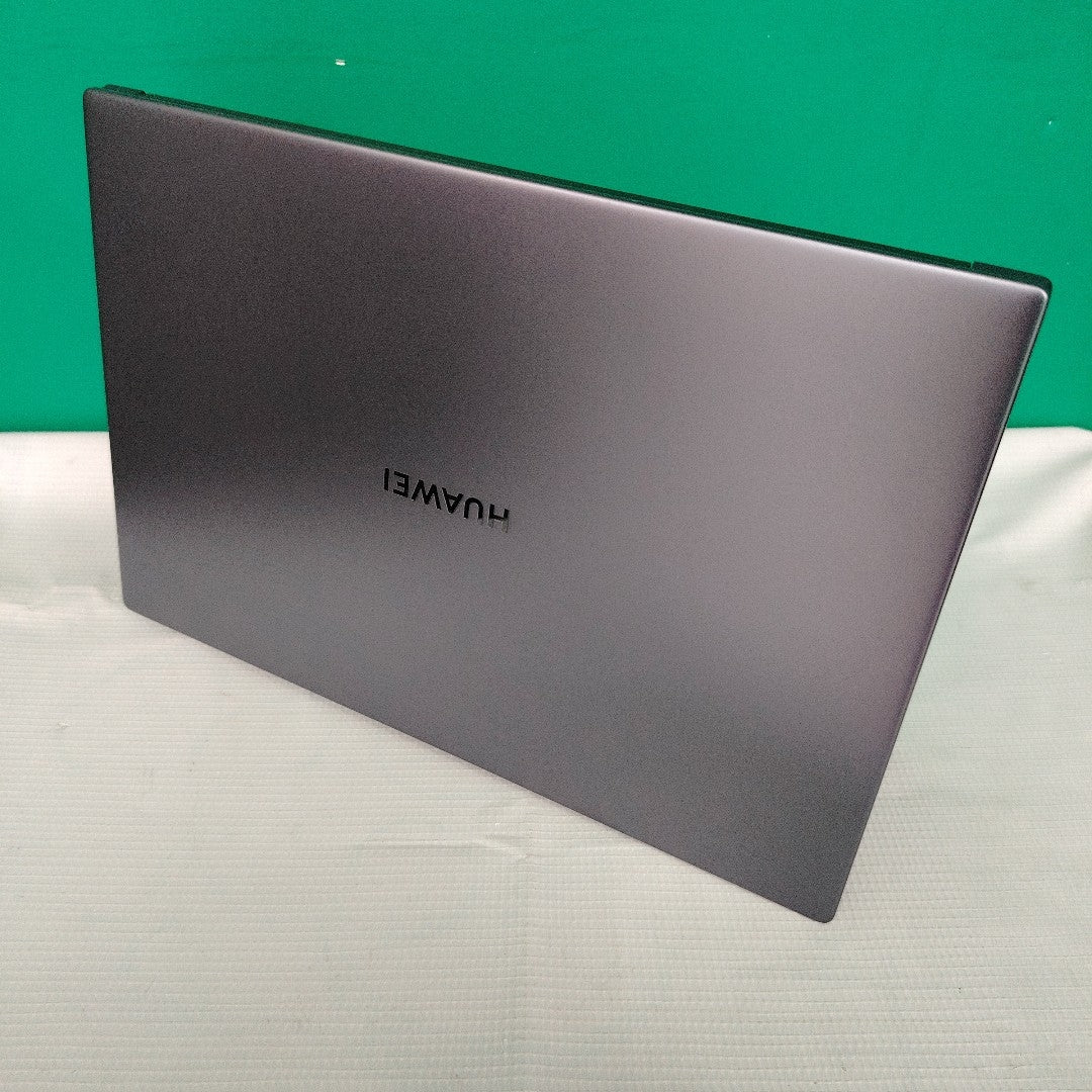 LAPTOP HUAWEI MATEBOOK D14 MDF-X (2023) 512 GB SSD 8 GB RAM (SEMINUEVO)