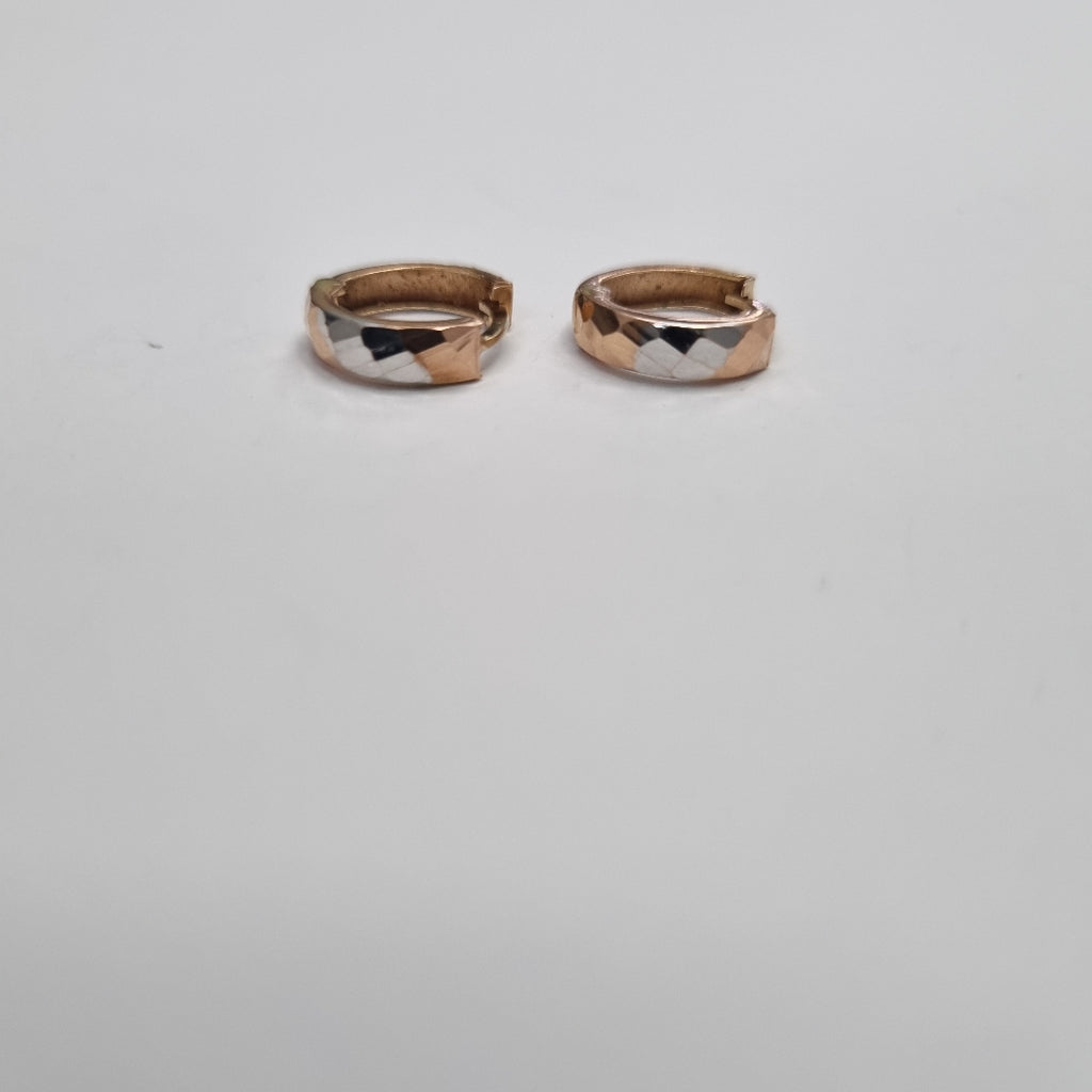 ARRACADAS PAR ORO 14 K 1 GRMS (SEMINUEVO)