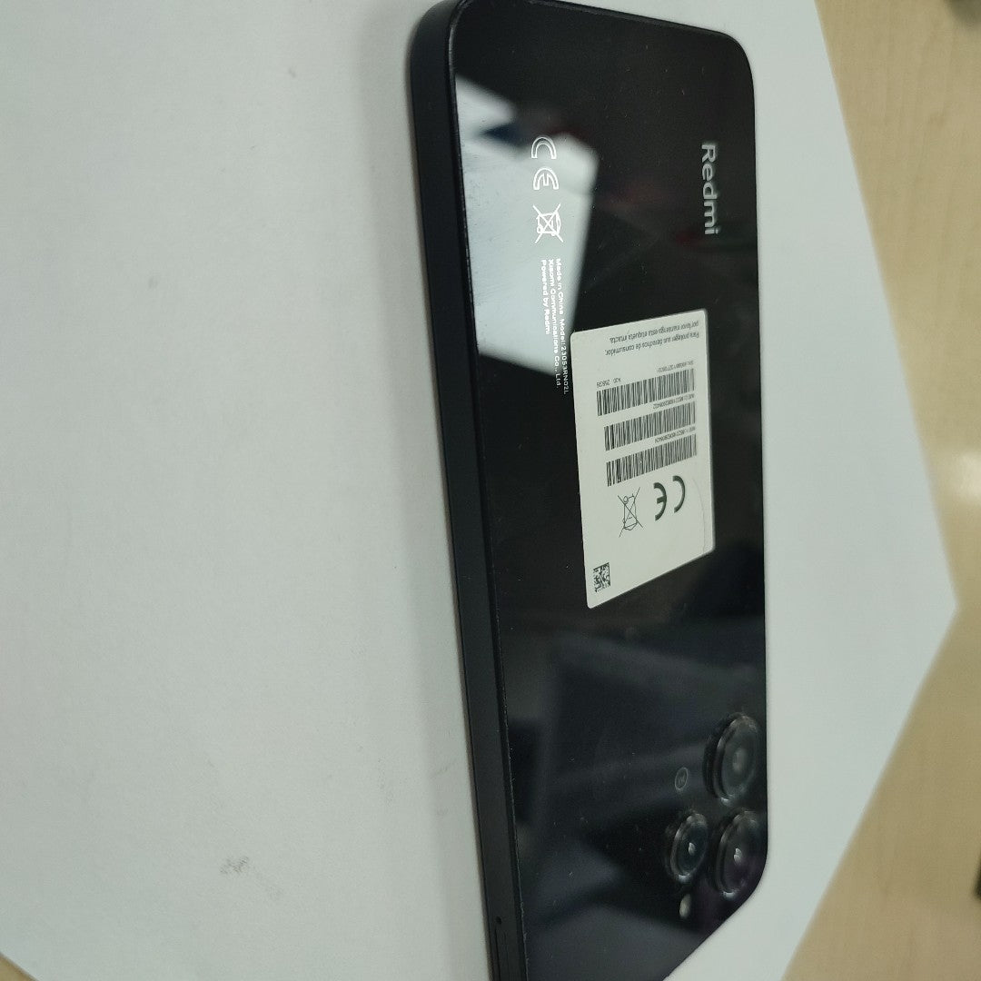 CELULAR XIAOMI REDMI 12 23053RN02L 256 GB 8 GB RAM (SEMINUEVO)