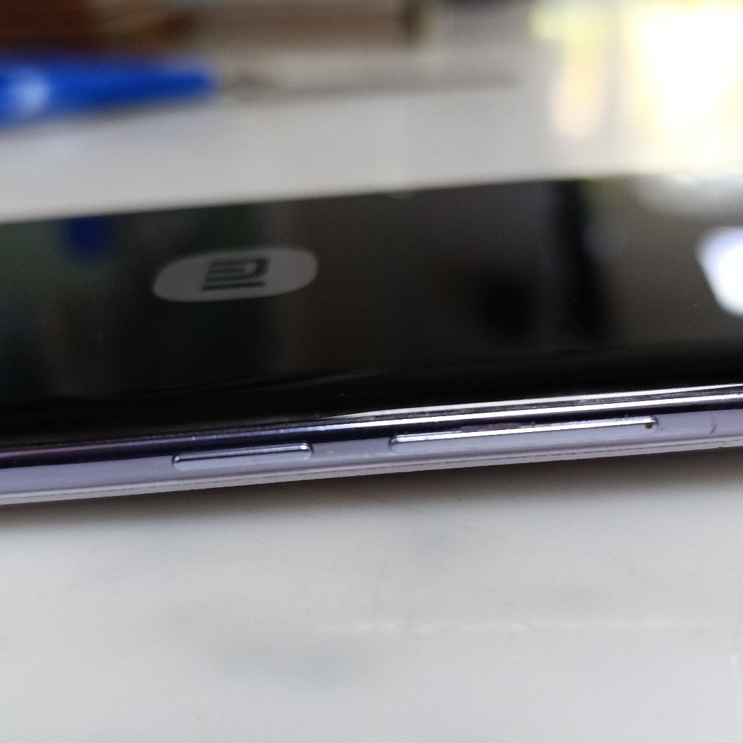 CELULAR XIAOMI REDMI NOTE 14 PRO 5G 24090RA29G (2025) 256 GB 8 GB RAM (SEMINUEVO)