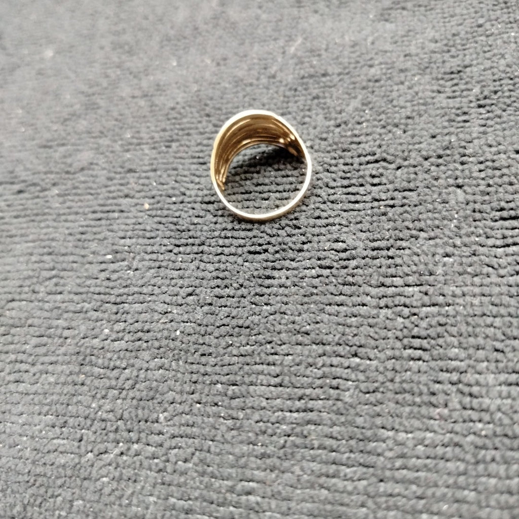 ANILLO ORO COMBINADO 10 K 2.8 GRMS (SEMINUEVO)