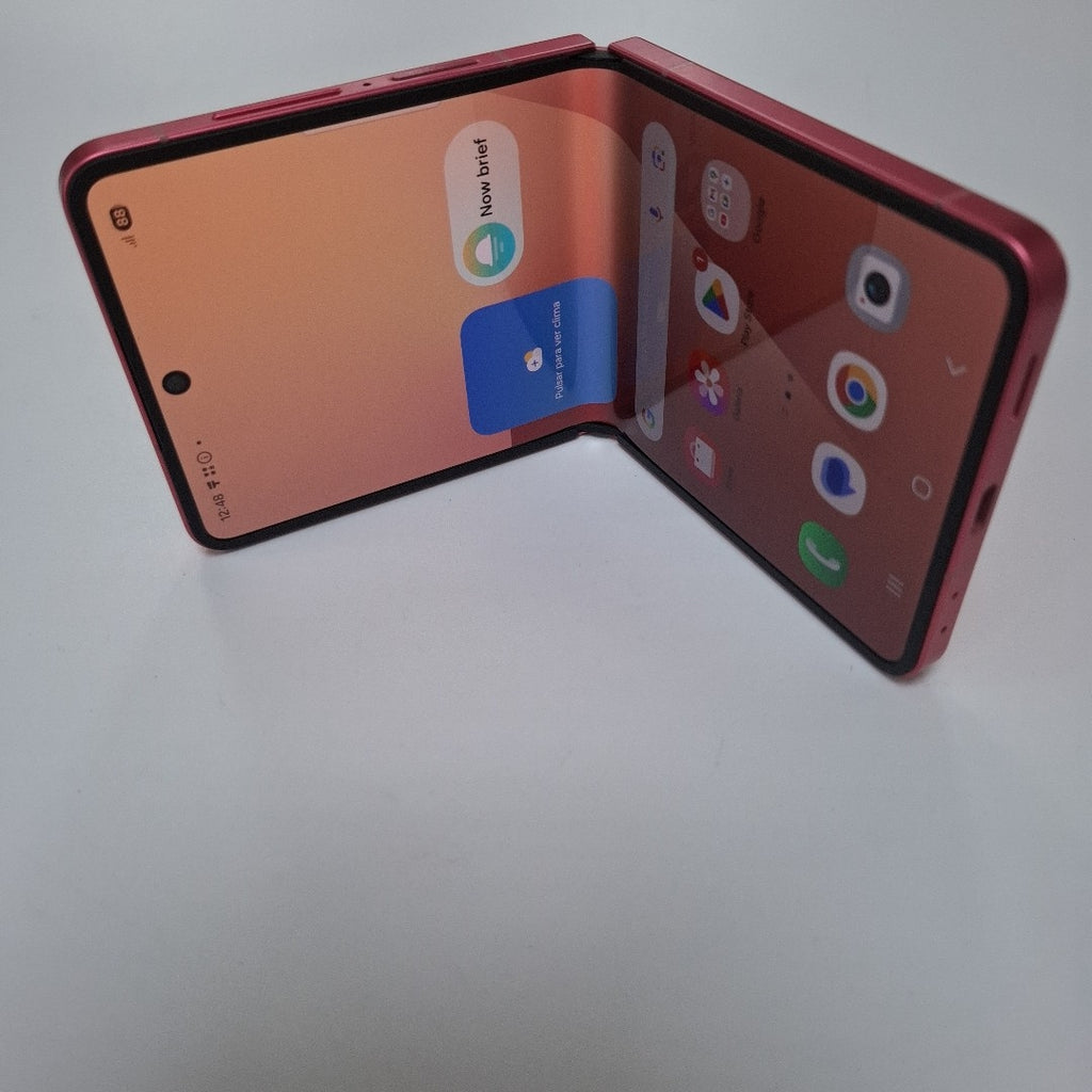 CELULAR SAMSUNG GALAXY Z FLIP 7 SM-F766B (2025) 512 GB 12 GB RAM (SEMINUEVO)