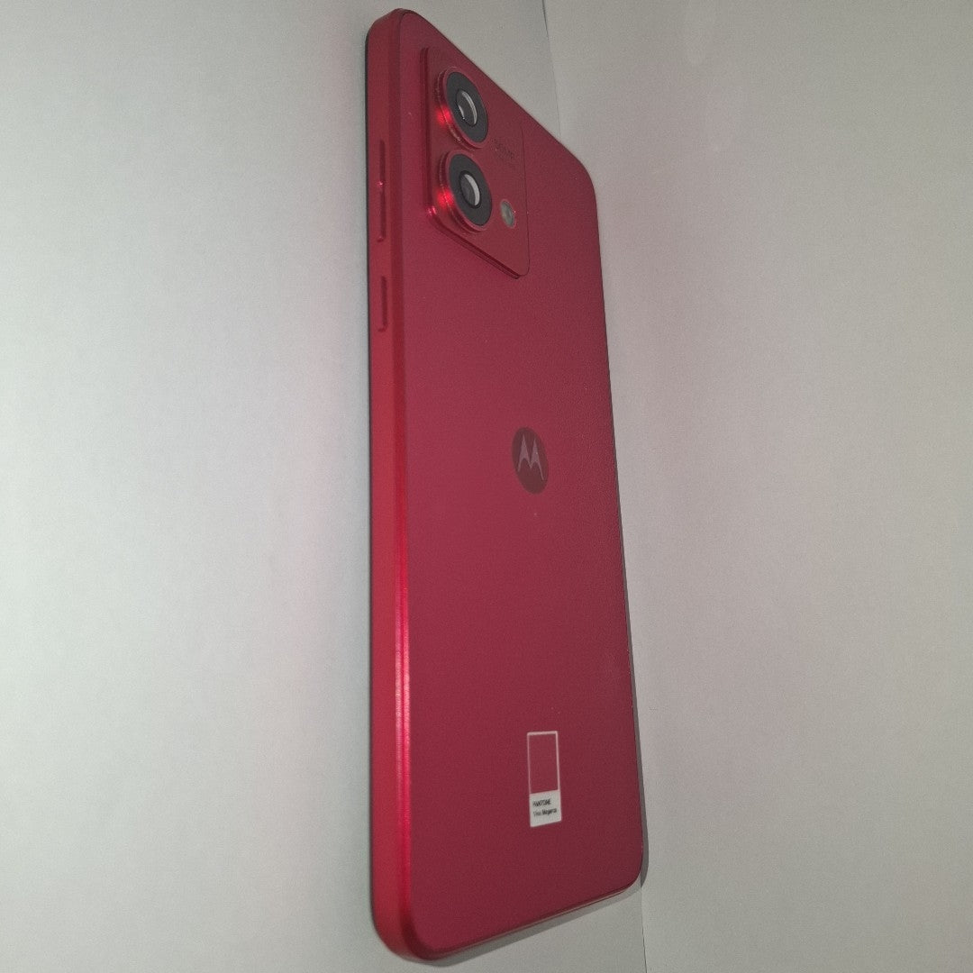 CELULAR MOTOROLA MOTO G84 XT2347-1 (2023) 256 GB 8 GB RAM (SEMINUEVO)