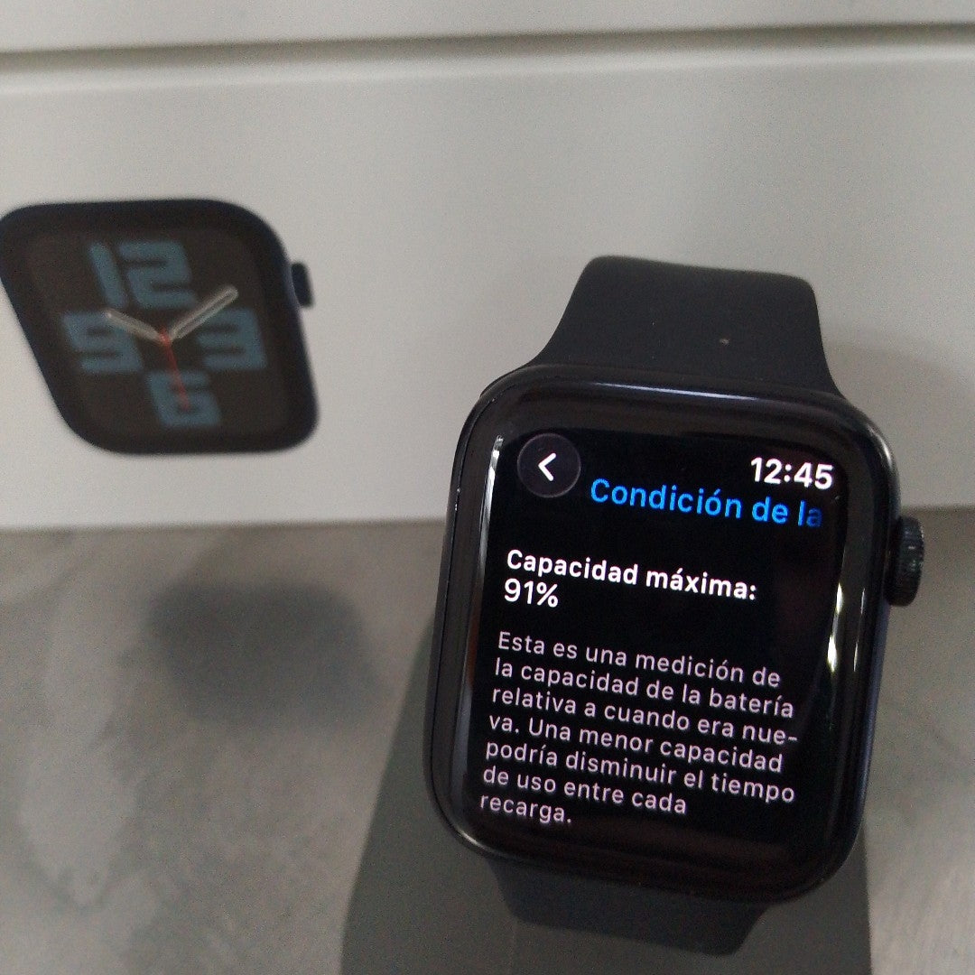 SMARTWATCH APPLE SE 2 ALUMINIO A2723 44 MM GPS (SEMINUEVO)