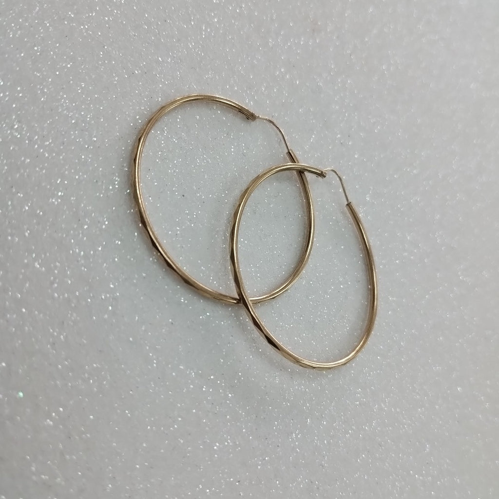 ARRACADAS PAR ORO 14 K 2.7 GRMS (SEMINUEVO)