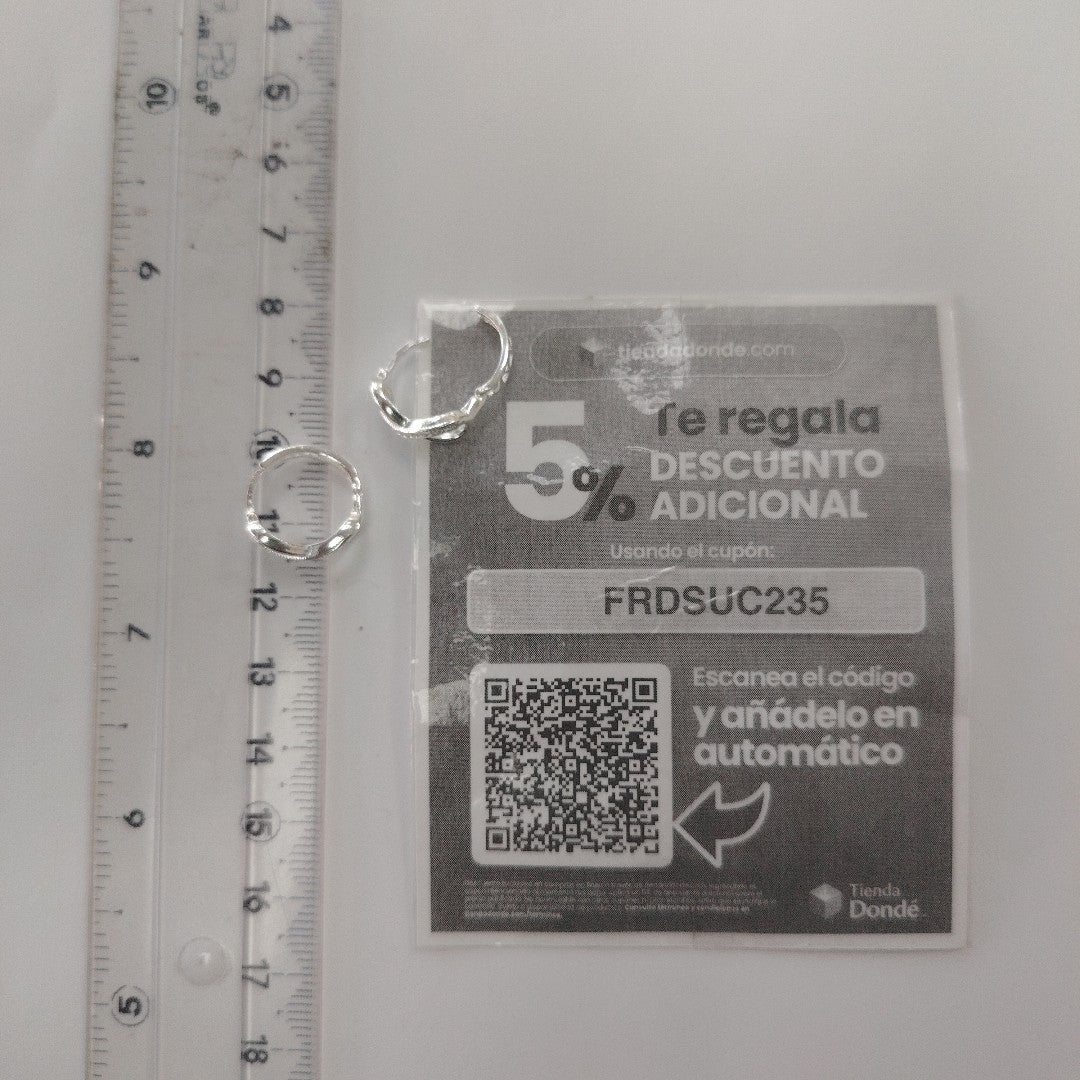 HUGGIES INFINITO CIRCONIAS PLATA .925 2.5 GR (NUEVO)
