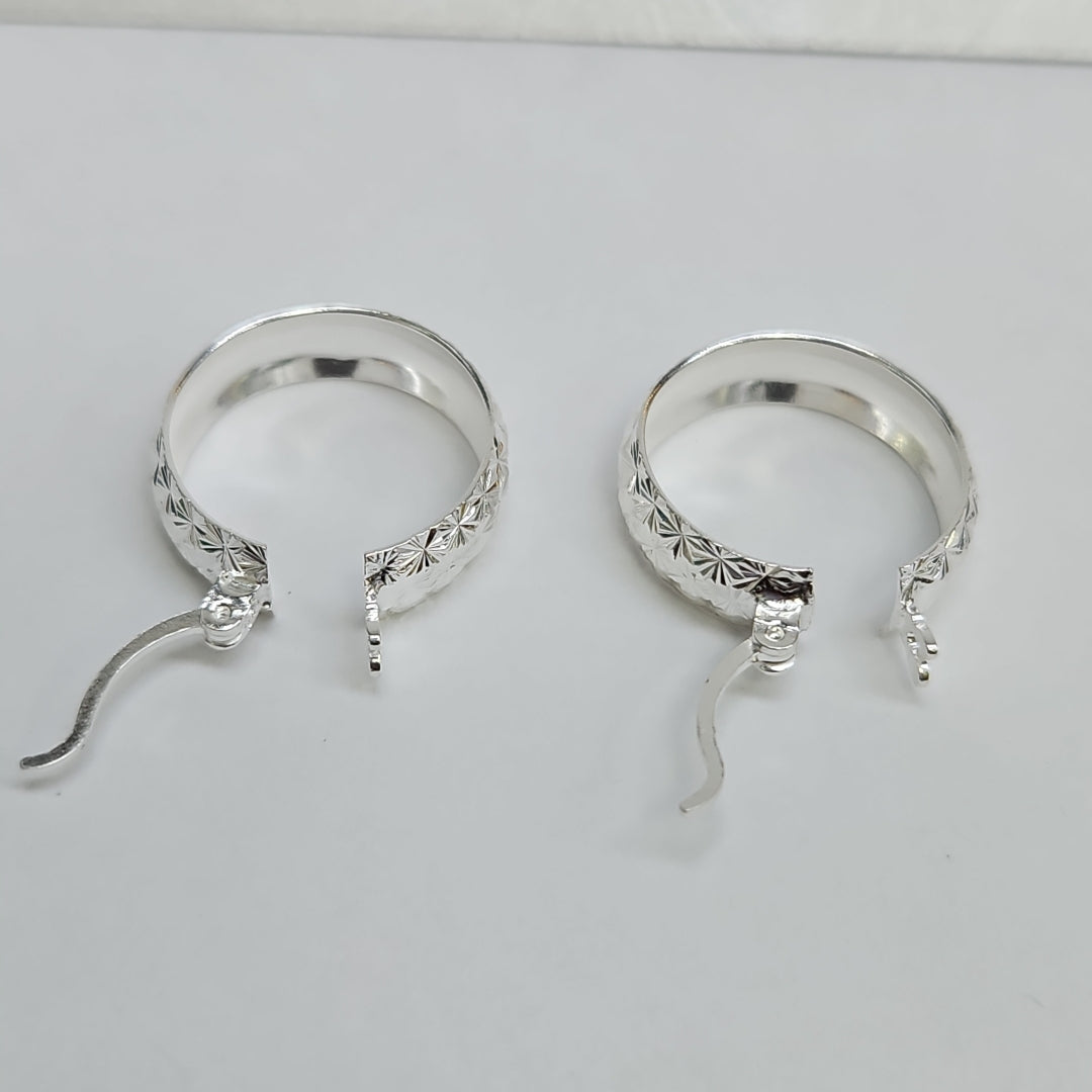 PAR ARRACADAS FACETADAS PLATA .925 3.3 GR (NUEVO)