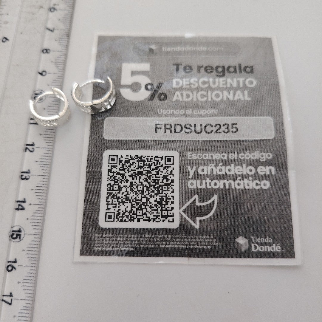 HUGGIES C/CIRCONIAS PLATA .925 2.8 GR (NUEVO)