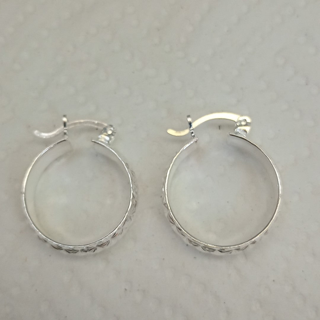 PAR ARRACADAS FACETADAS PLATA .925 3.5 GR (NUEVO)