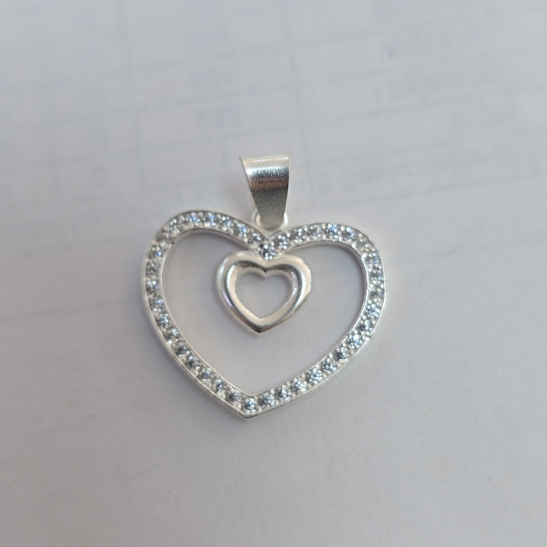 DIJE CORAZON C/CIRCONIAS PLATA .925 2.7 GR (NUEVO)