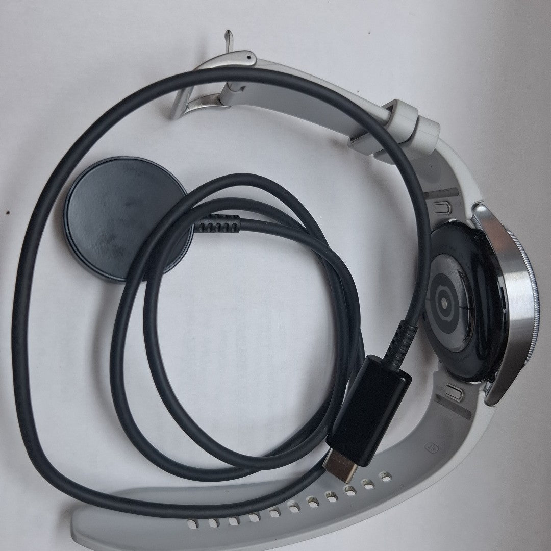 SMARTWATCH SAMSUNG GALAXY WATCH 6 CLASSIC SM-R950 43 MM GPS (SEMINUEVO)