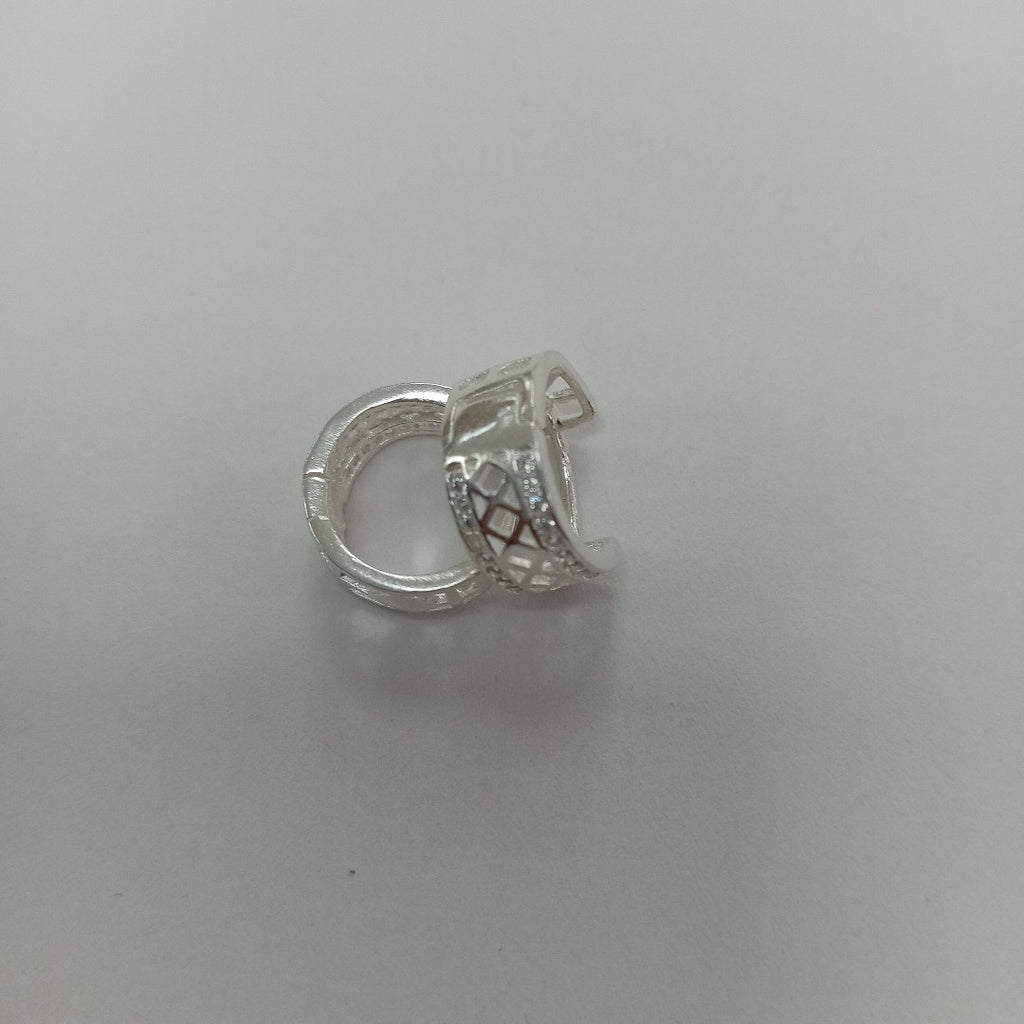 HUGGIES C/CIRCONIAS PLATA .925 2.7 GR (NUEVO)