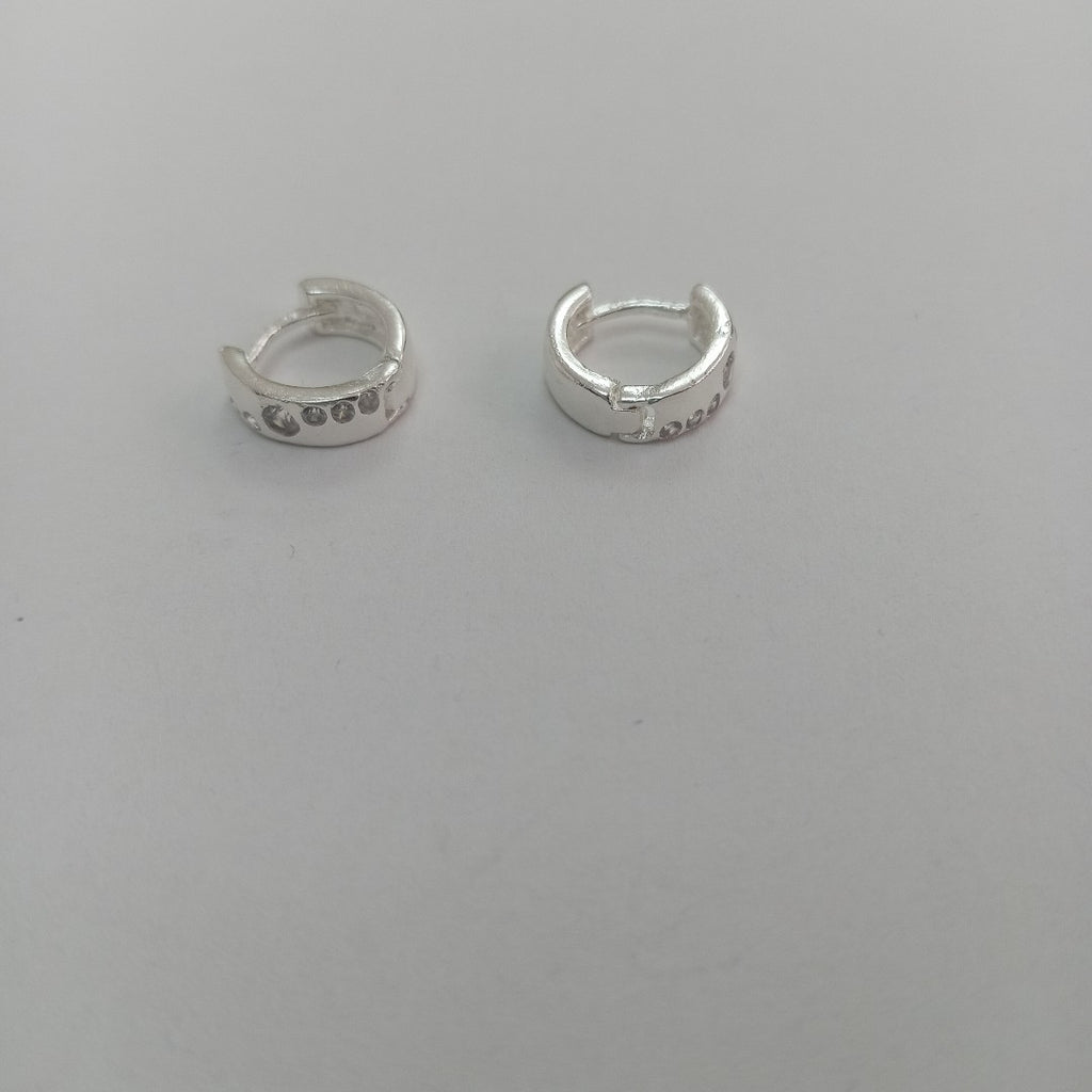 ARRACADAS C/CIRCONIAS PLATA .925 2.1 GR (NUEVO)