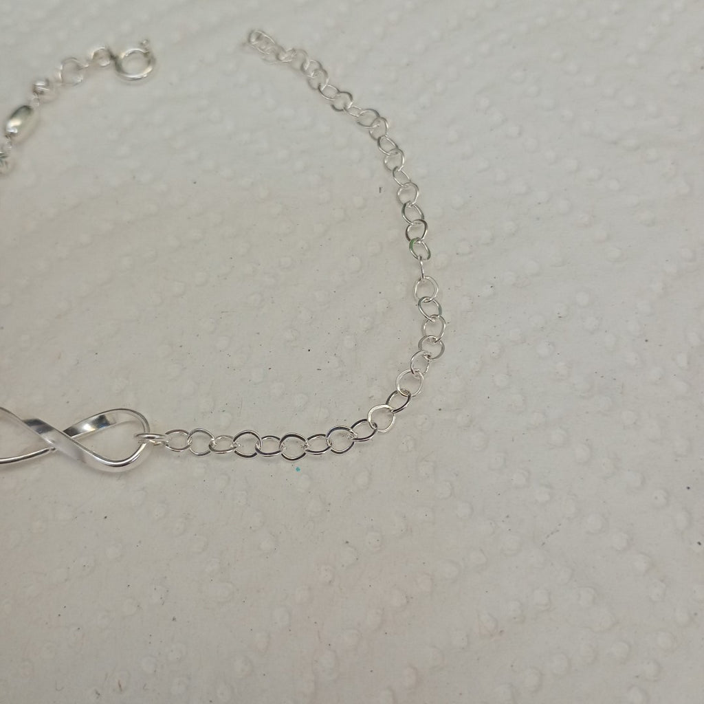 PULSERA TEJIDO INFINITO PLATA .925 18 CM 2.3 GR (NUEVO)