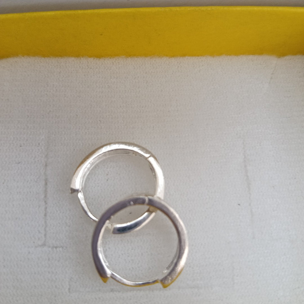 ARRACADAS LABRADAS PLATA .925 3.4 GR (NUEVO)