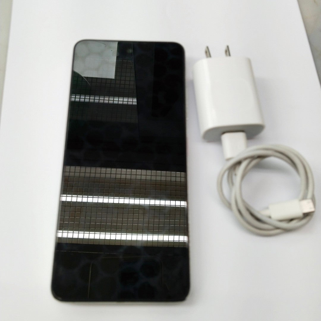 CELULAR ZTE FOCUS Z2455 (2024) 256 GB 4 GB RAM (SEMINUEVO)