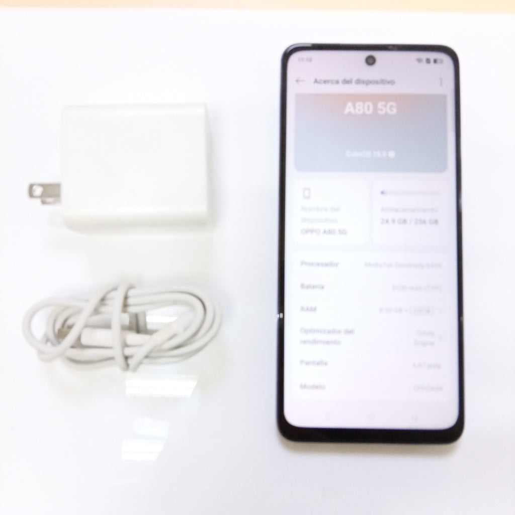 CELULAR OPPO  A80 5G CPH2639 (2024) 256 GB 8 GB RAM (SEMINUEVO)
