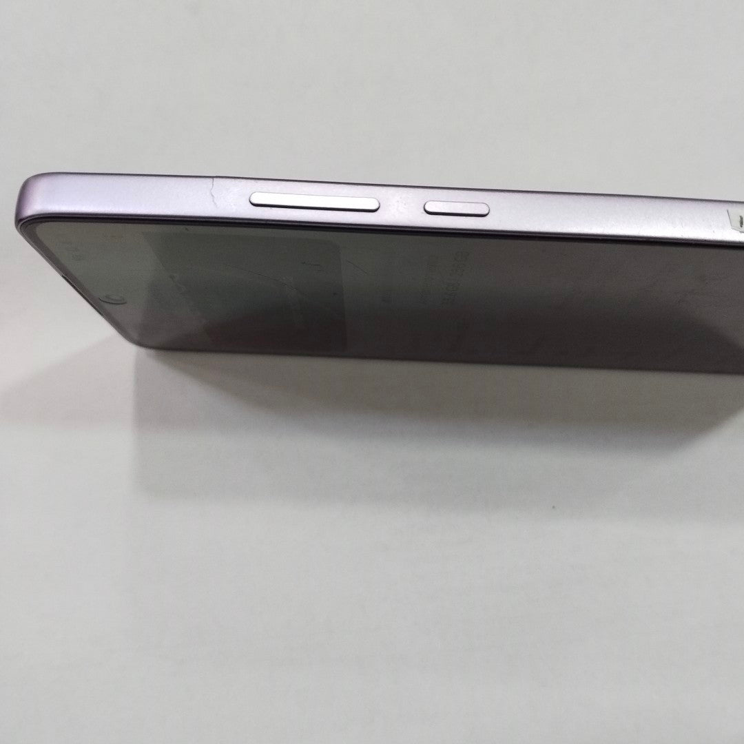 CELULAR OPPO  RENO 13F 5G CPH2699 (2025) 256 GB 12 GB RAM (SEMINUEVO)