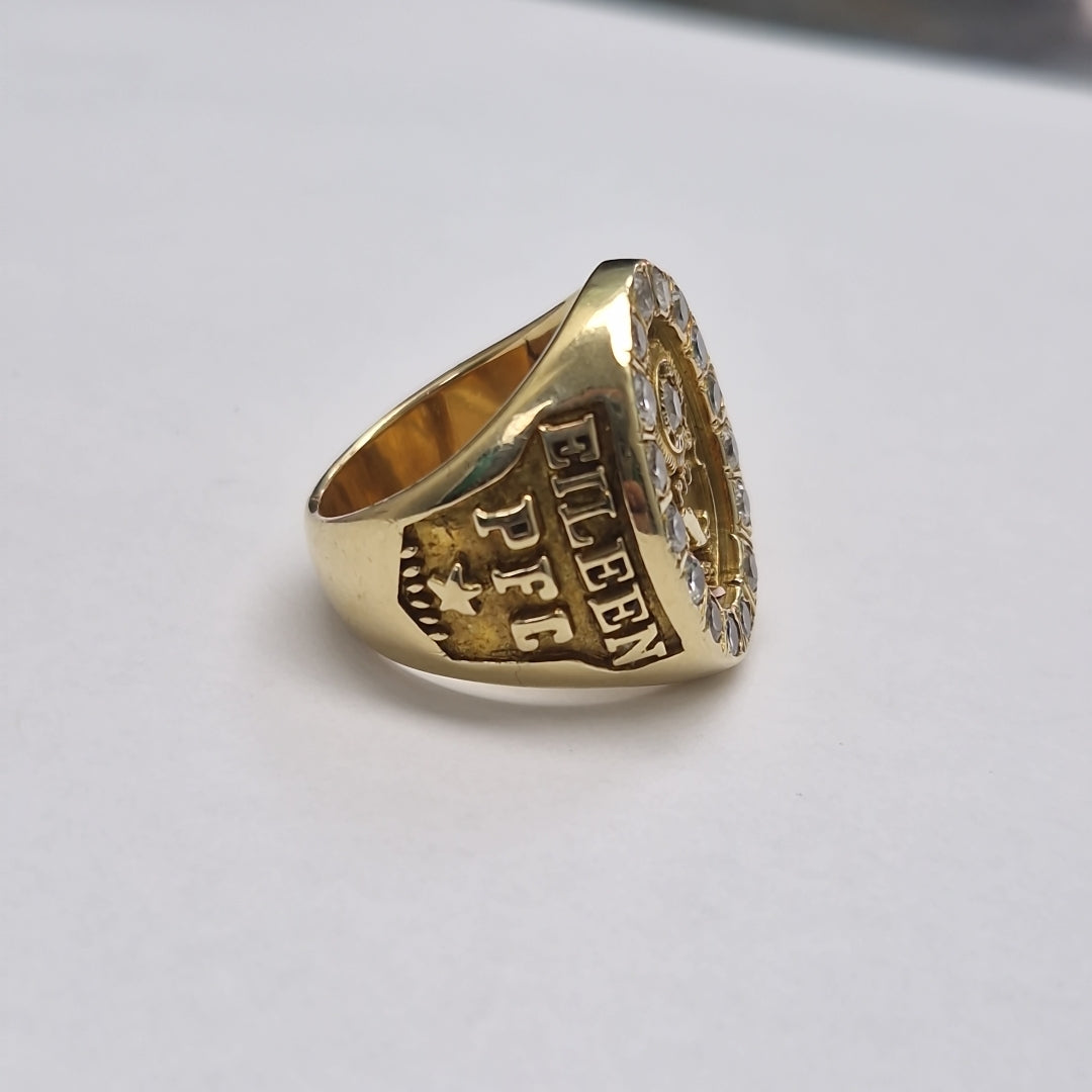 ANILLO DE GRADUACIÓN ORO 14 K 31.6 GRMS (SEMINUEVO)